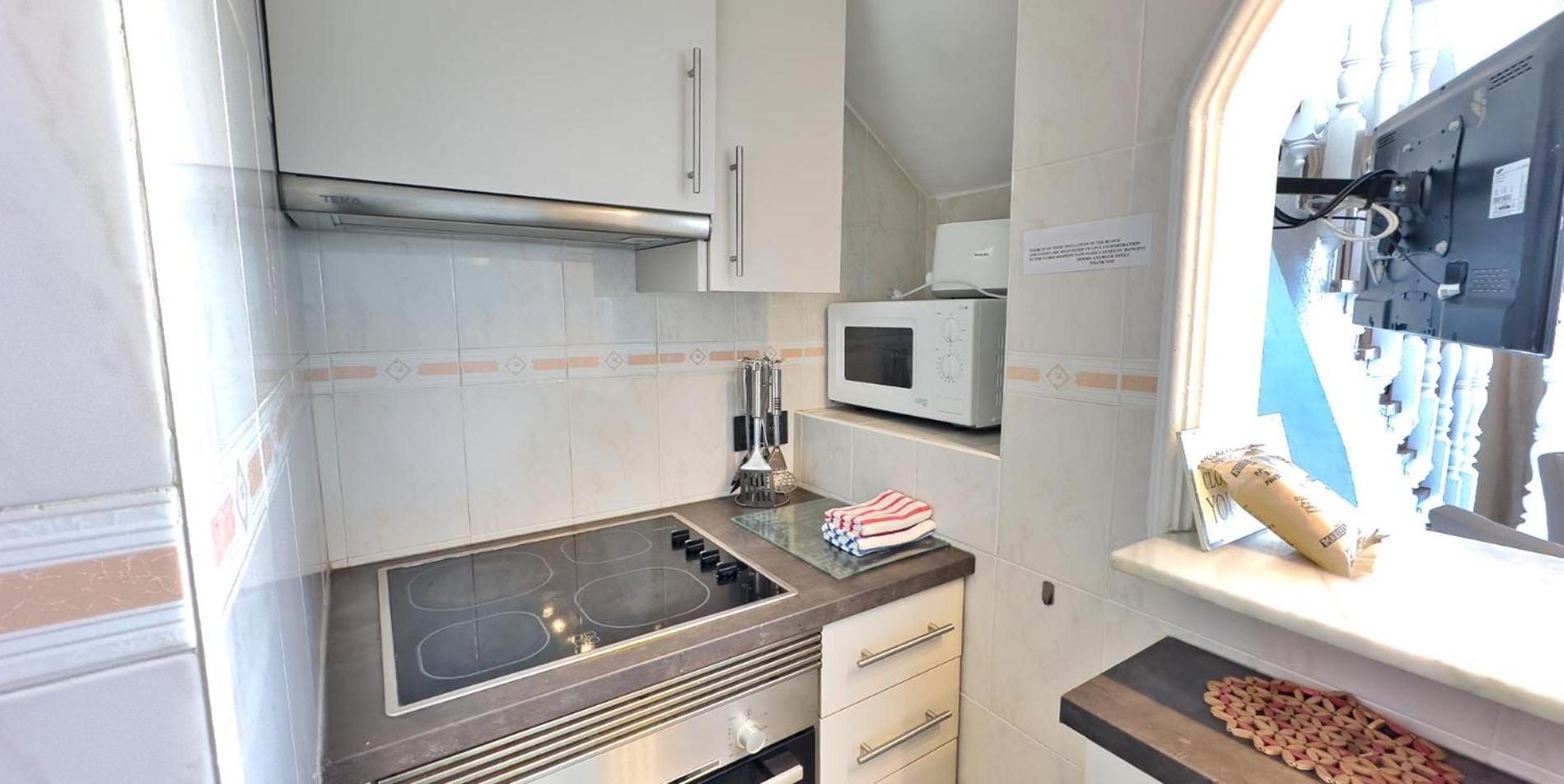 Skol 706 Lovely 2 Bedroom For Rent In Skol Marbellac
